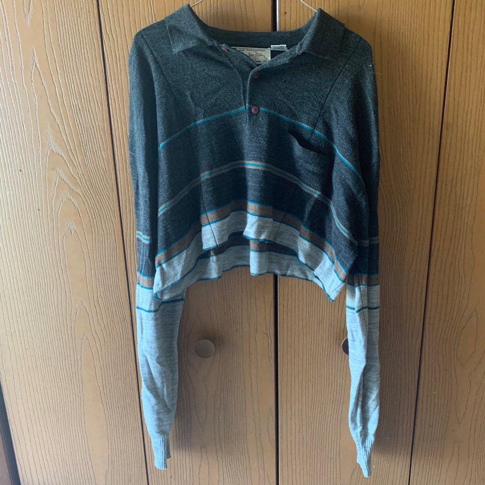🌼 3/$25 Mister Man Cropped Sweater